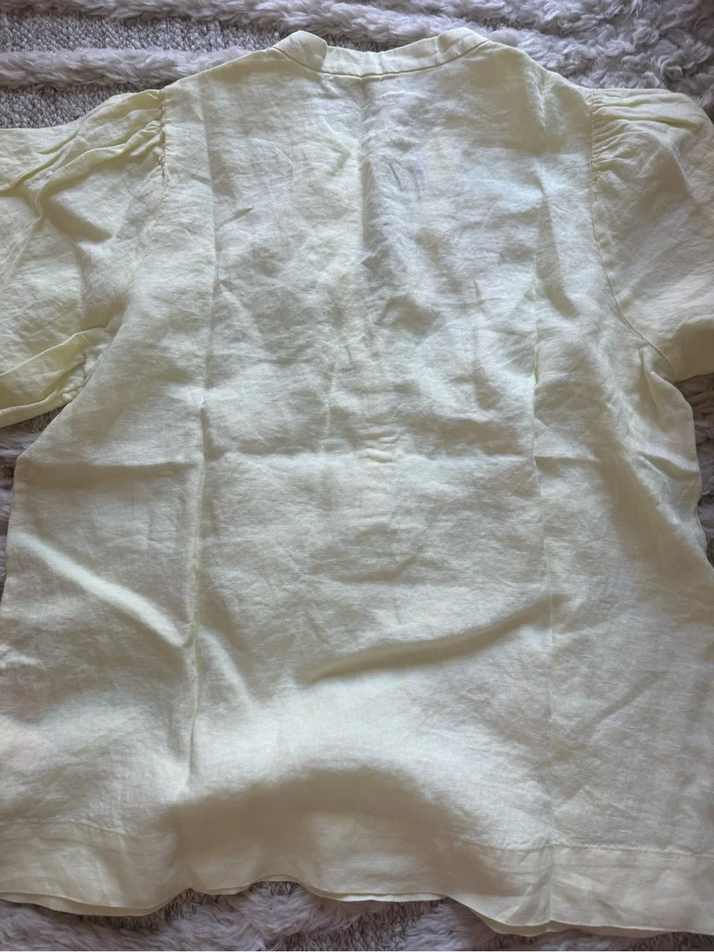 Lilly Pulitzer Pale Yellow V-Neck Puff Sleeve Blouse